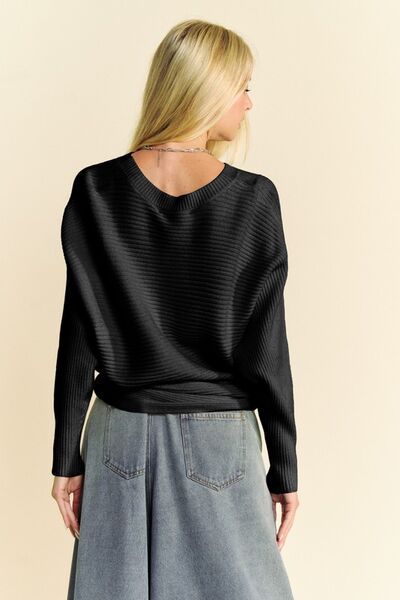 Davi Dani Round Neck Batwing Sleeve Sweater.