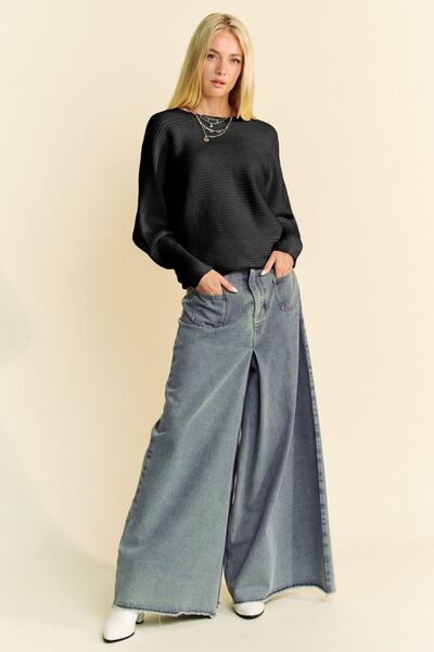 Davi Dani Round Neck Batwing Sleeve Sweater.