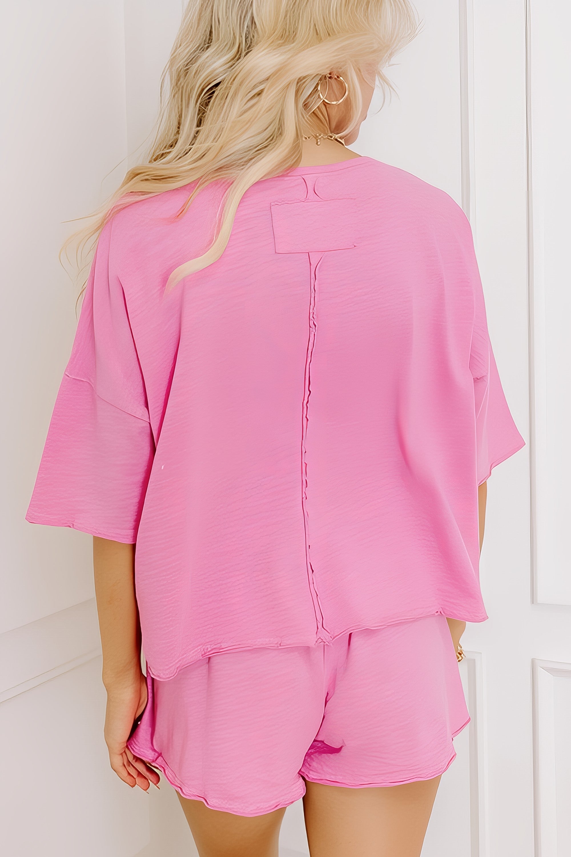 Women's round neck half sleeve top and shorts two-piece set with pockets