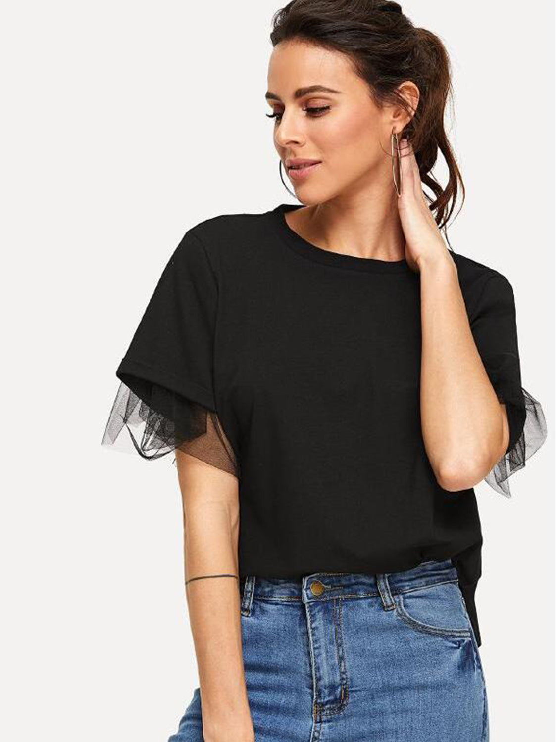 Round Neck Short Sleeve Top.