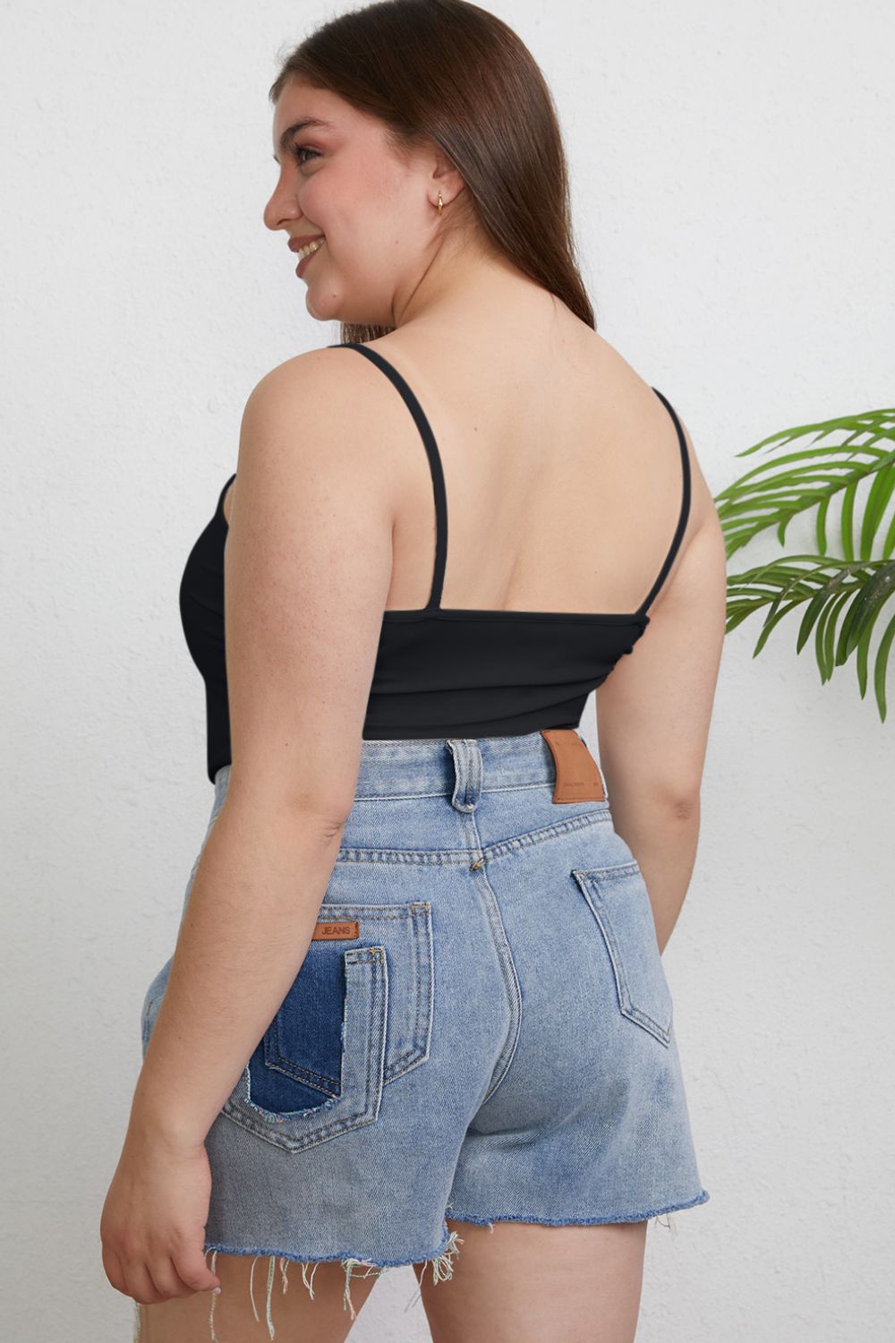 Full size round neck slim cami.