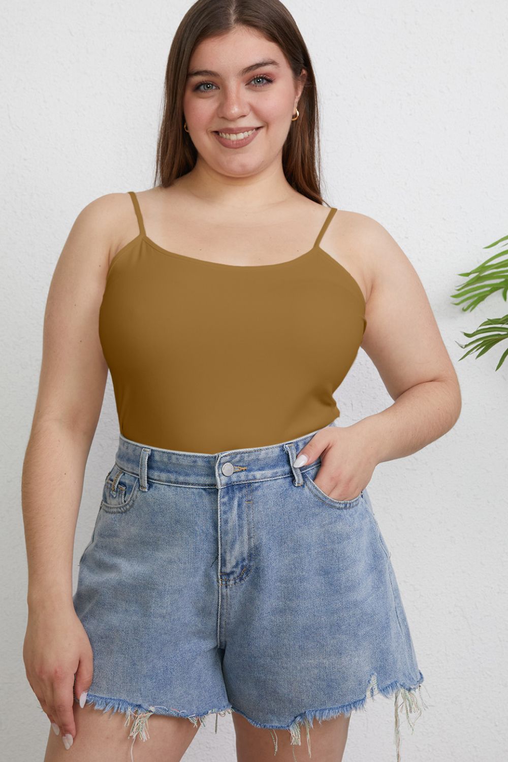 Full size round neck slim cami.