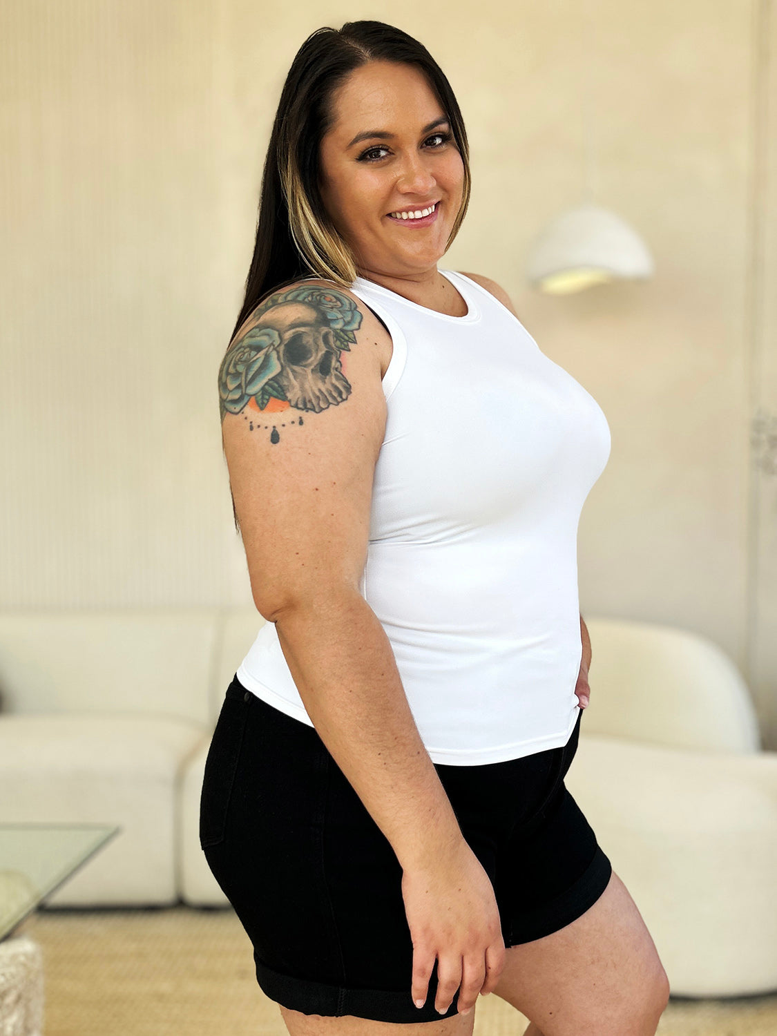 Full size round neck slim tank top.