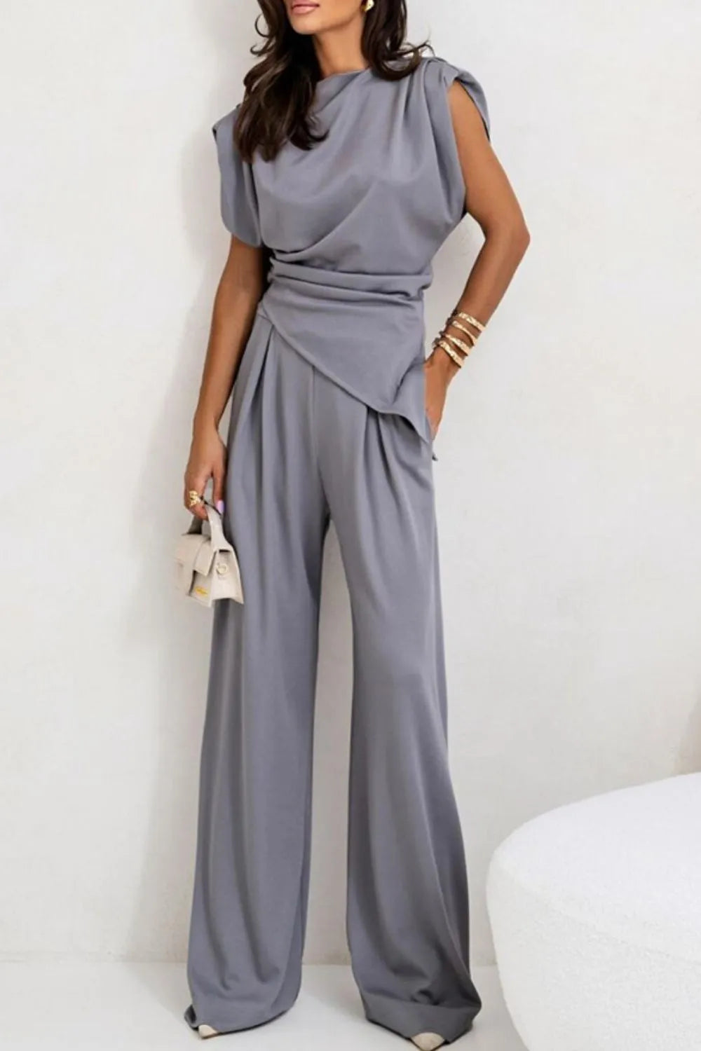 Round Neck Top and Pants Set.