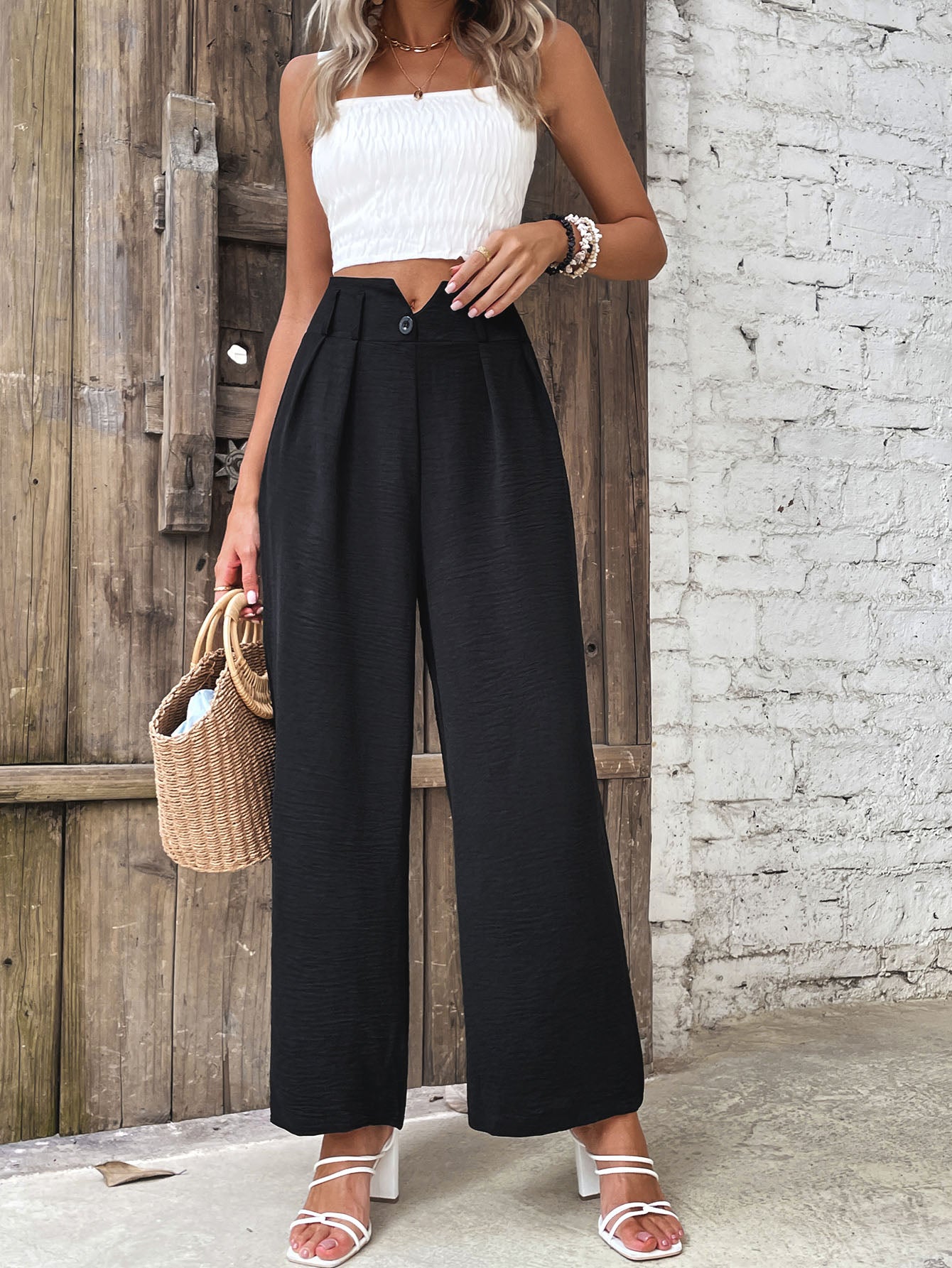 Ruched high waist straight leg pants, office style.