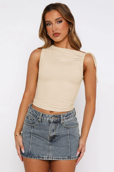 Ruched tied solid color tank top.