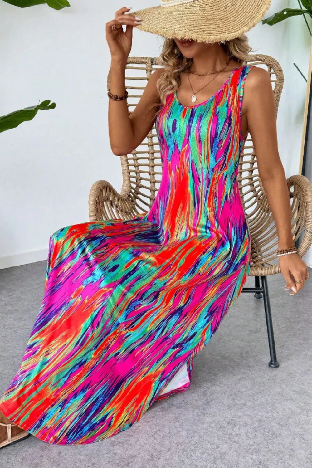 Scoop Neck Sleeveless Dress with Pockets.