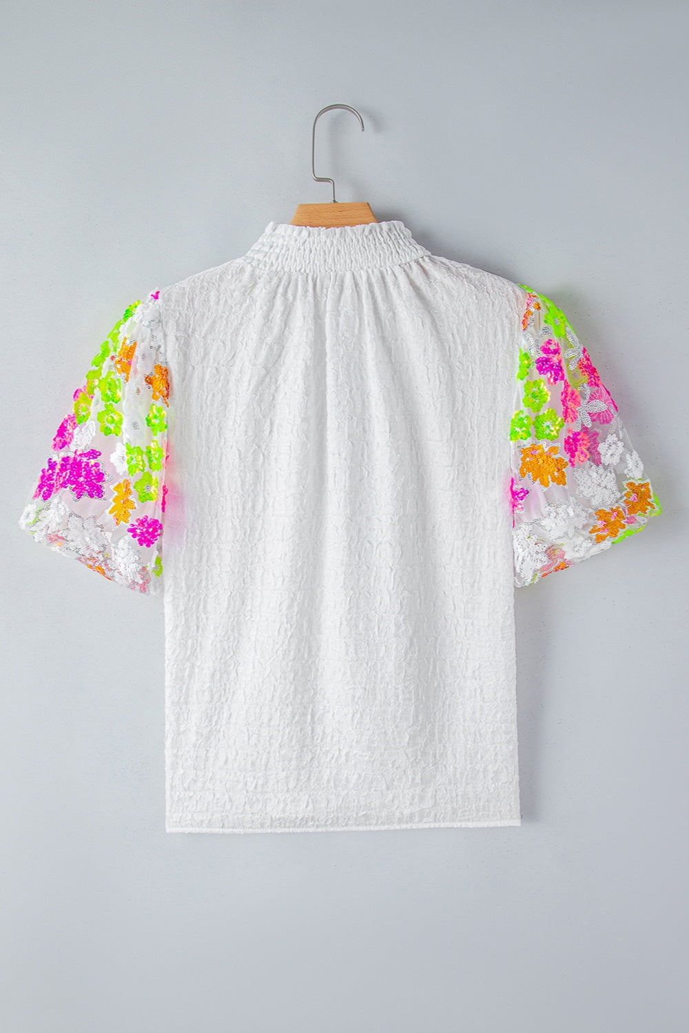 Sequin Flower Mock Neck Half Sleeve Blouse with Sequin.