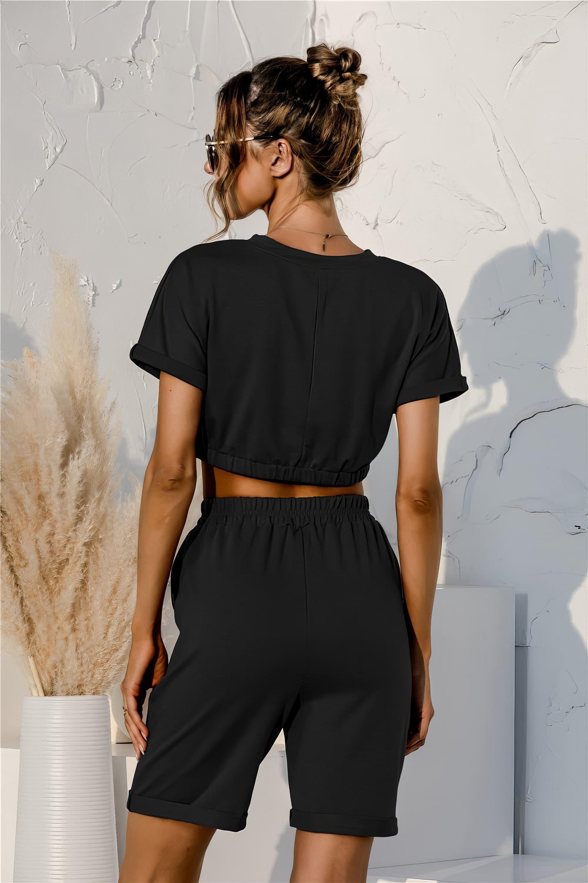 Women's short sleeve cropped top and drawstring shorts lounge set with tie