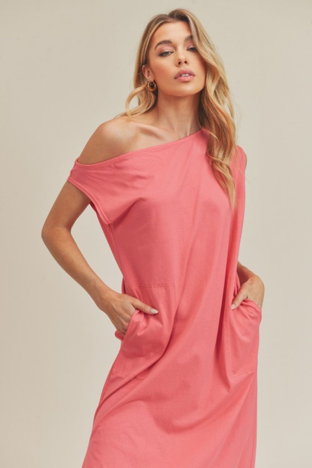 Aemi Co Side Slit Round Neck Sleeveless Midi Dress.