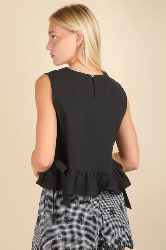 Side knotted surplice striped cami with tie details, opaque.