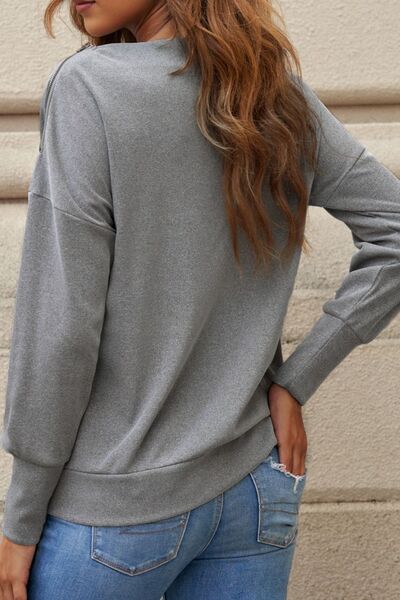 Single Shoulder Long Sleeve Sweatshirt with Zip.