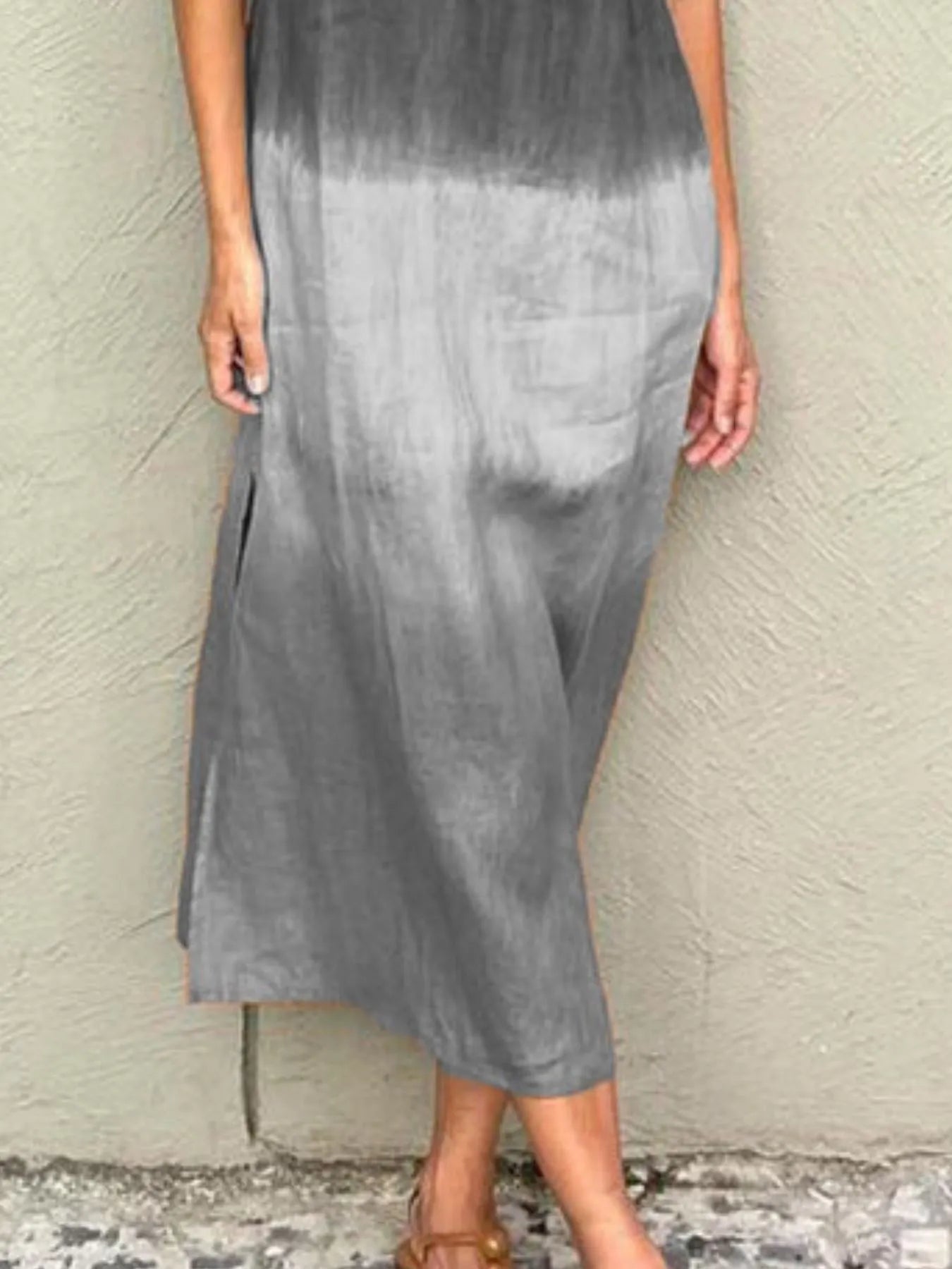 Full Size Sleeveless Gradient Tank Midi Dress Plus Size.