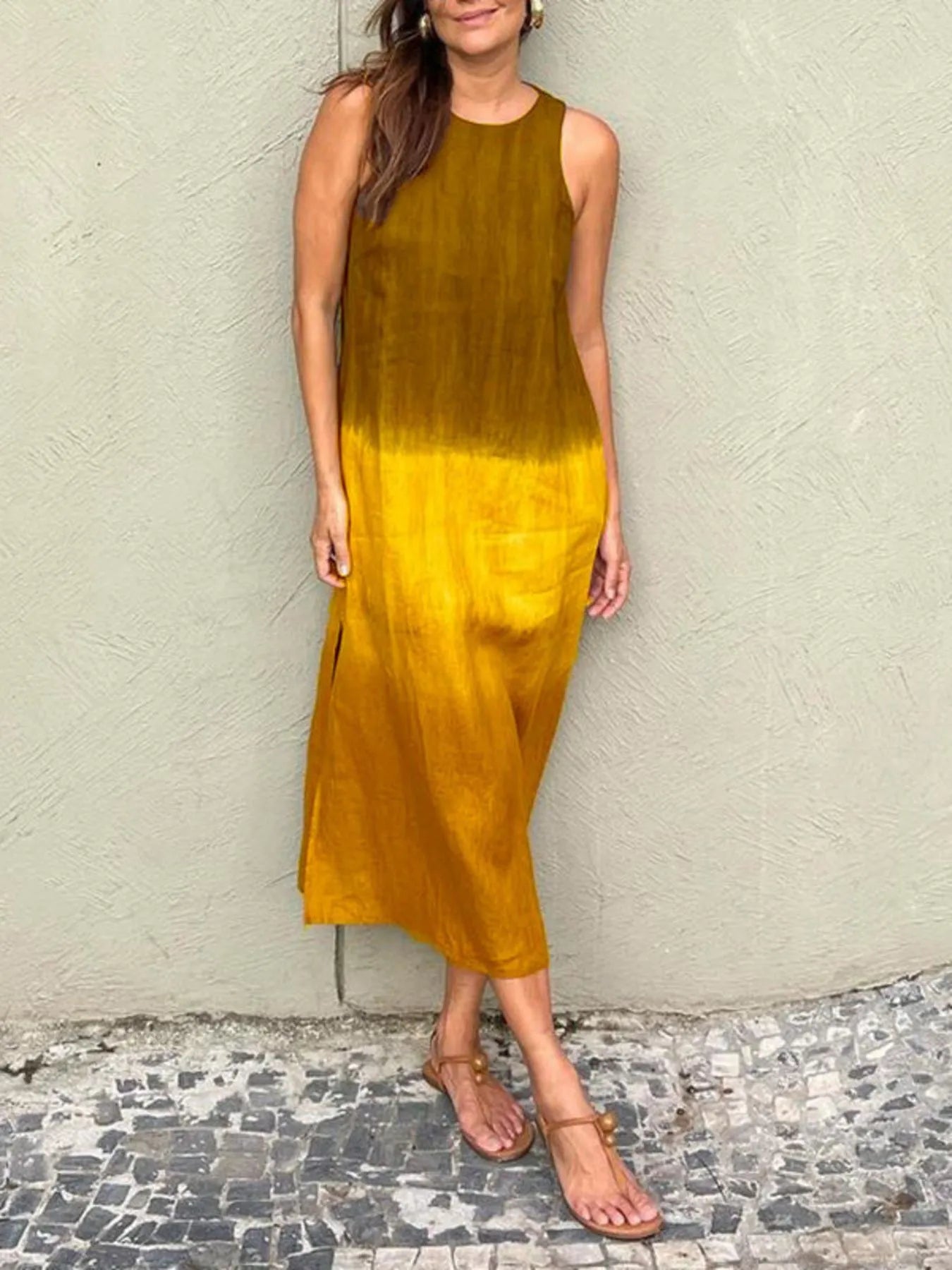 Full Size Sleeveless Gradient Tank Midi Dress Plus Size.