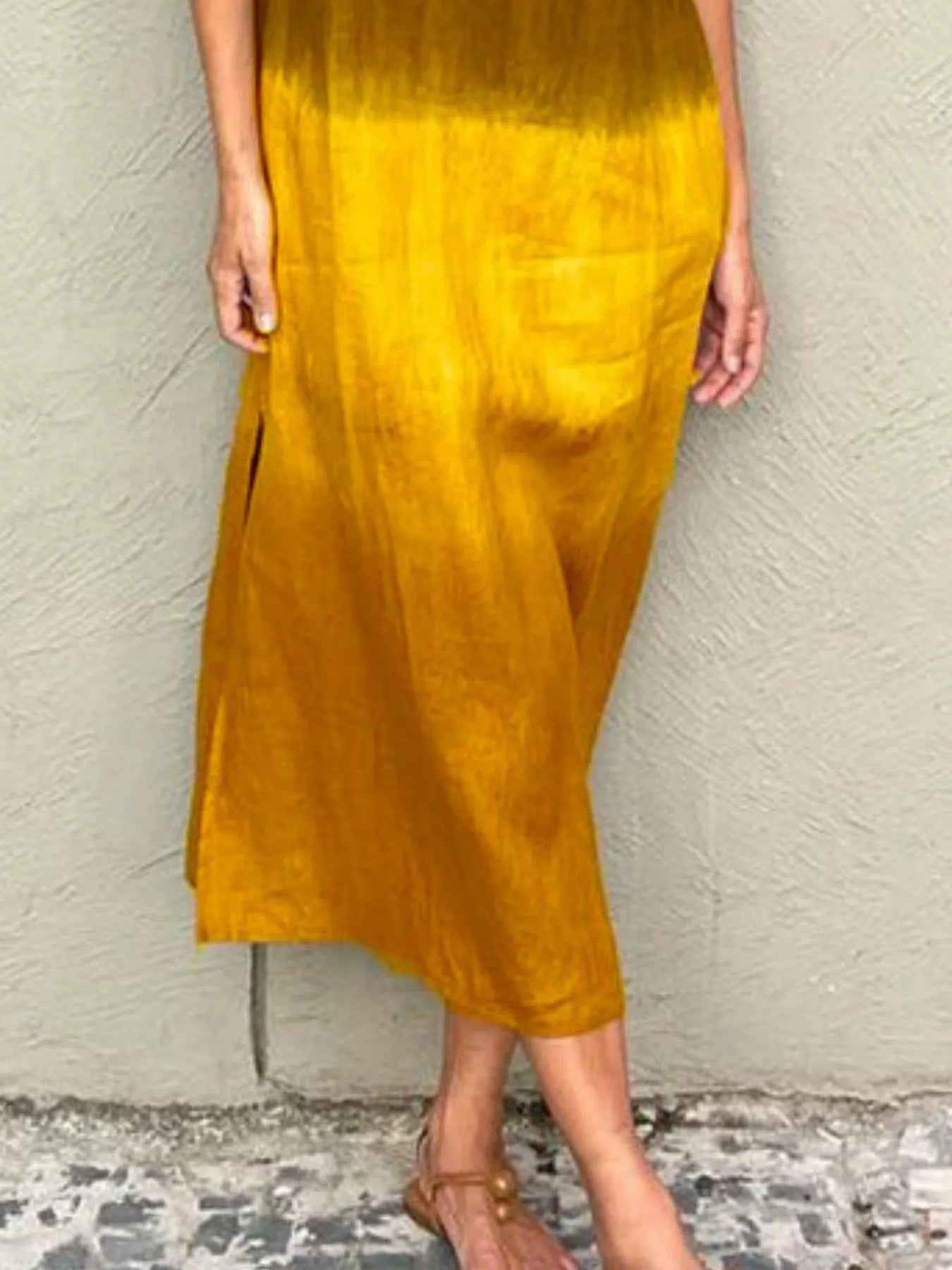 Full Size Sleeveless Gradient Tank Midi Dress Plus Size.