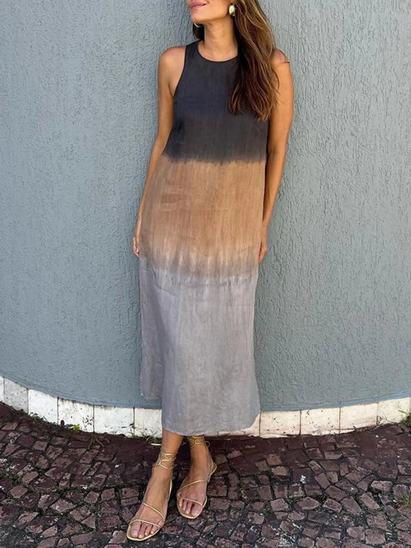 Full Size Sleeveless Gradient Tank Midi Dress Plus Size.