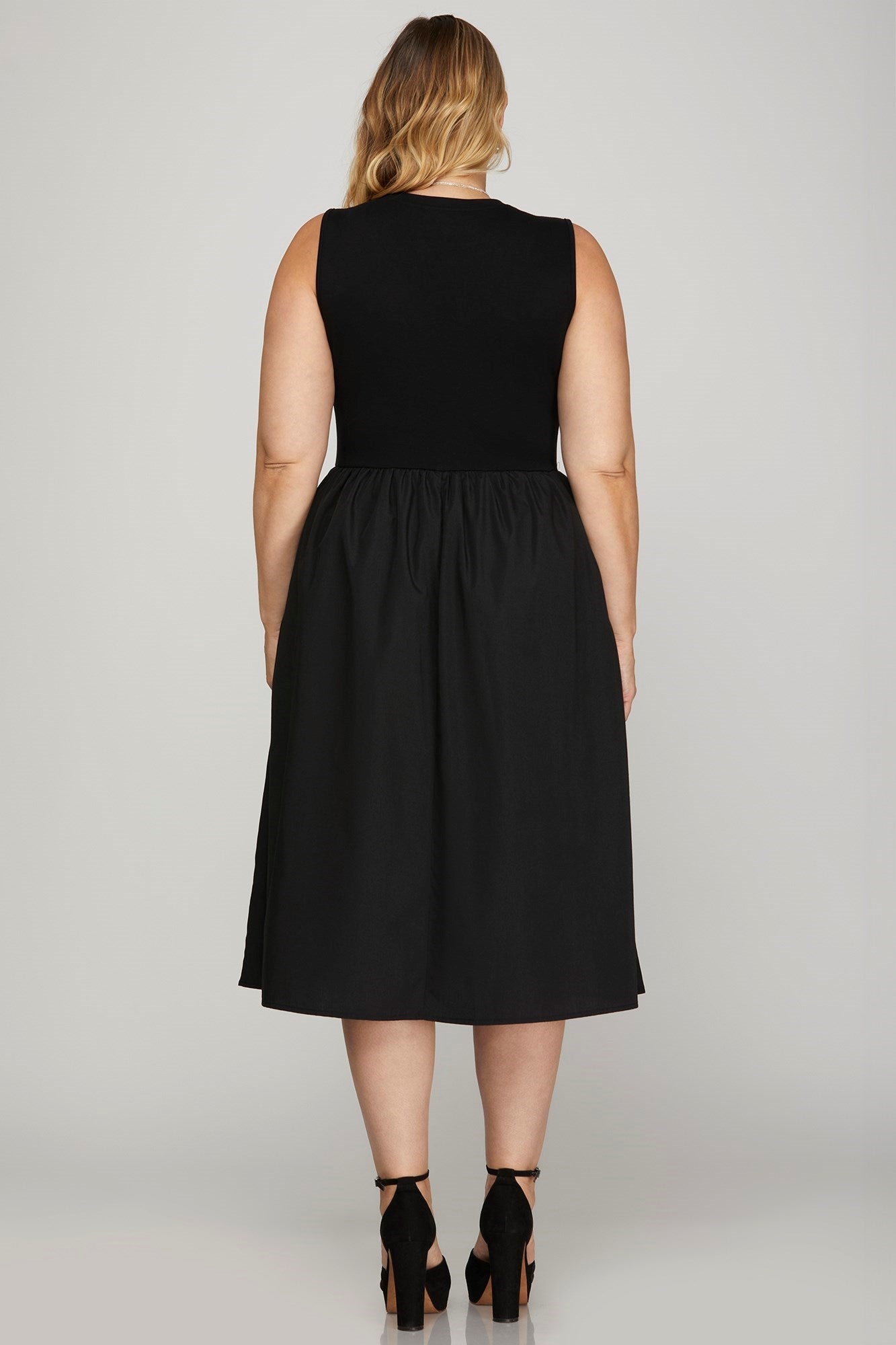 She Sky Full Size Sleeveless Poplin Woven Midi Dress with Pockets Plus Size.