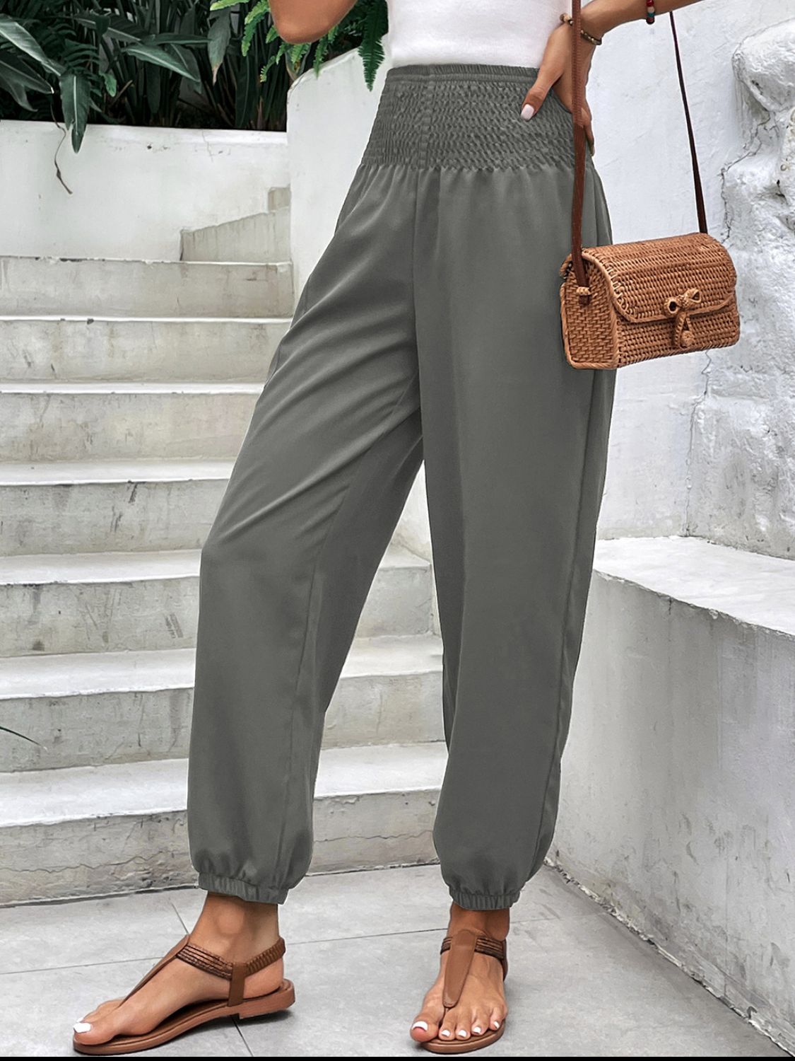 Smocked high rise joggers with pockets, opaque.