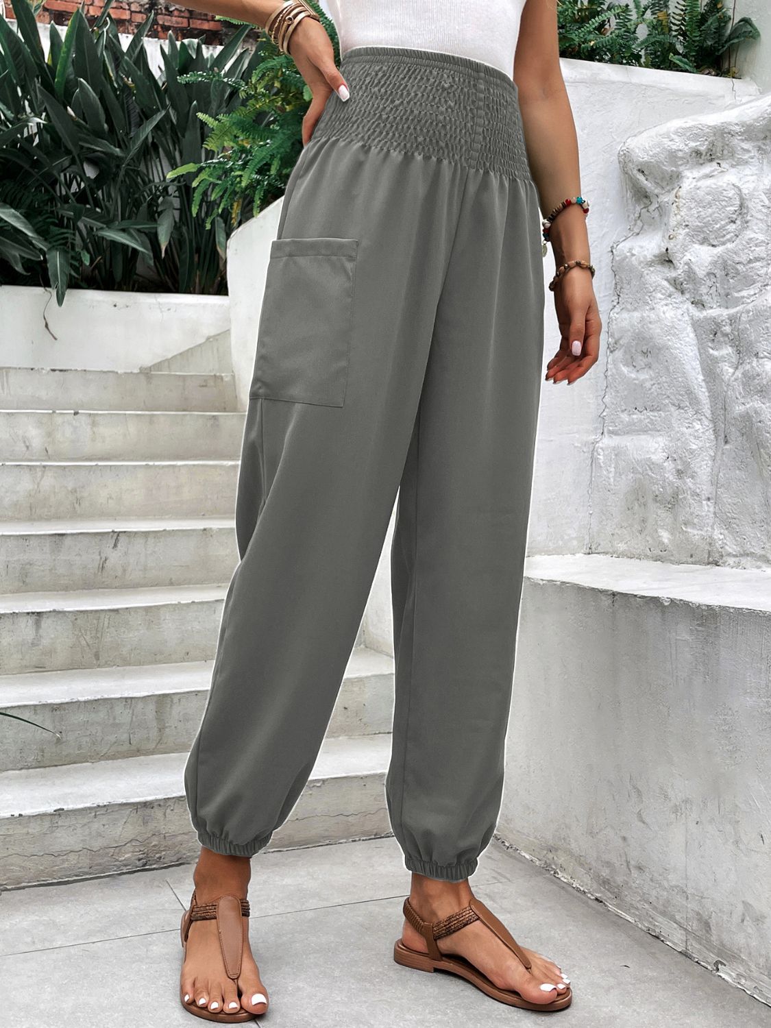 Smocked high rise joggers with pockets, opaque.