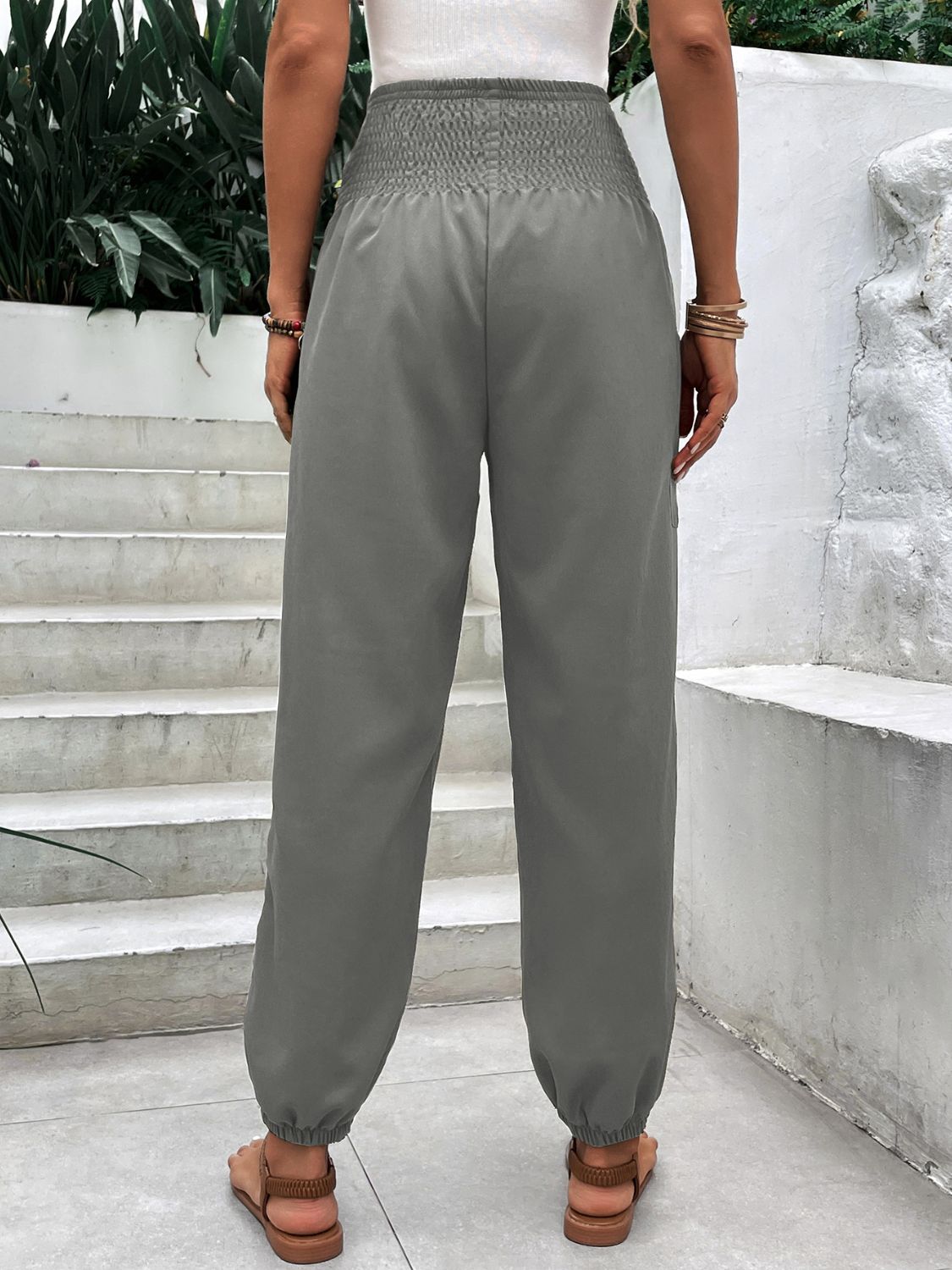 Smocked high rise joggers with pockets, opaque.