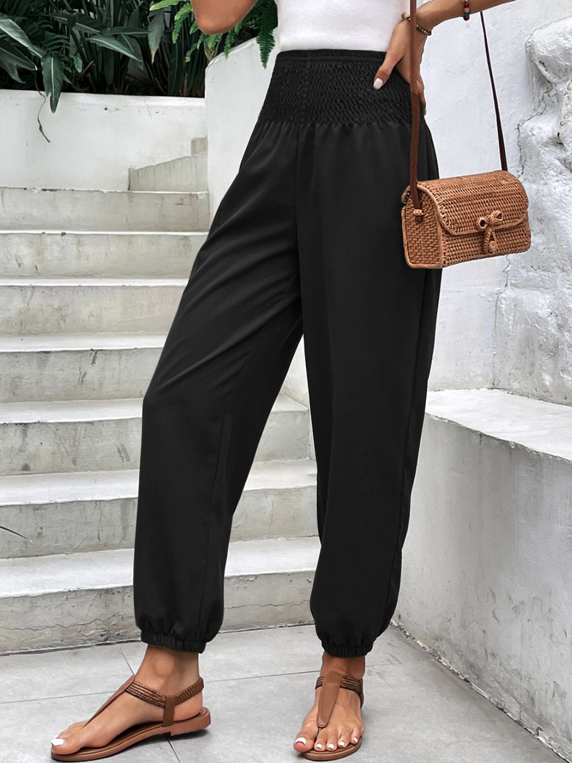 Smocked high rise joggers with pockets, opaque.