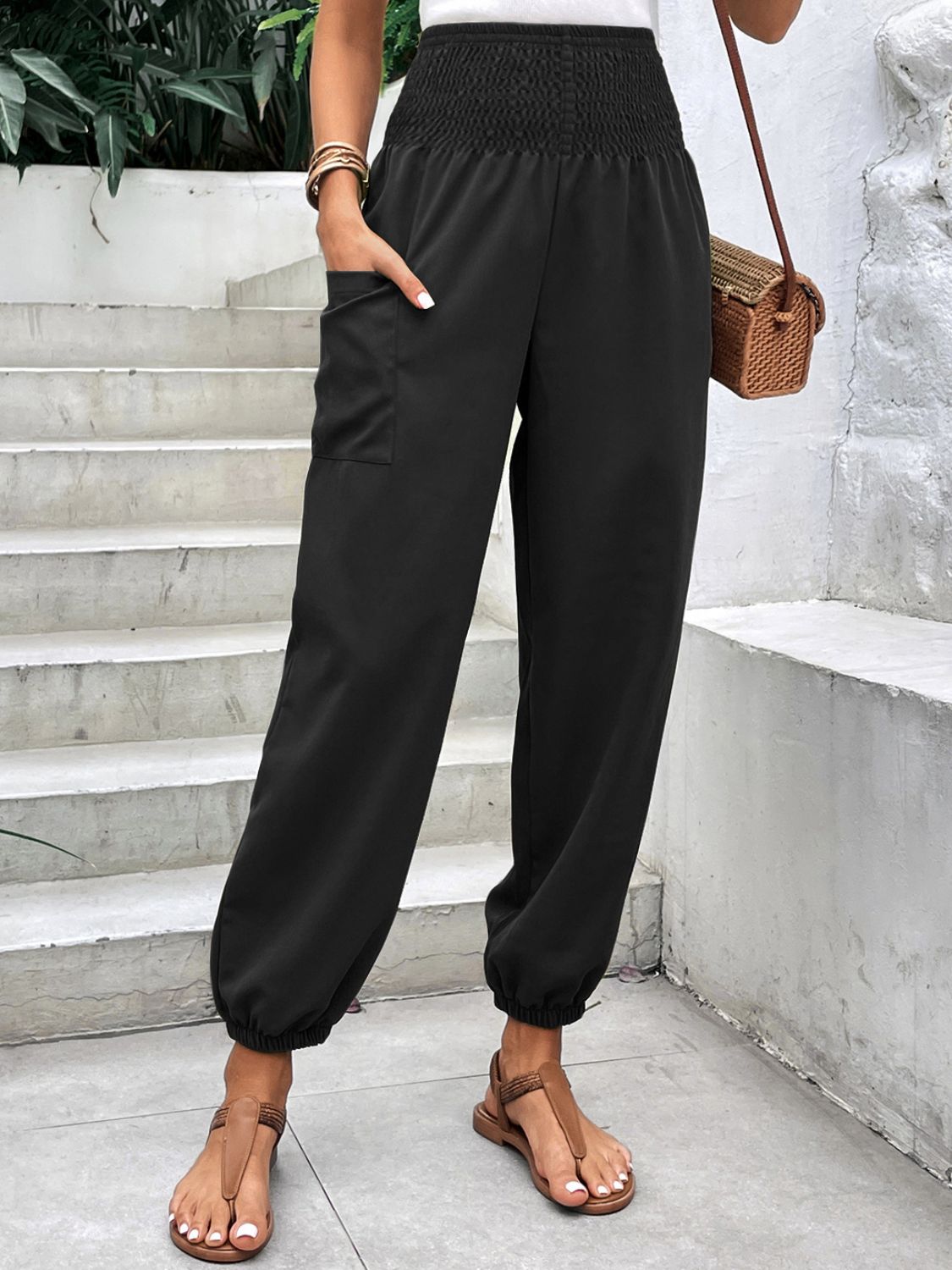 Smocked high rise joggers with pockets, opaque.