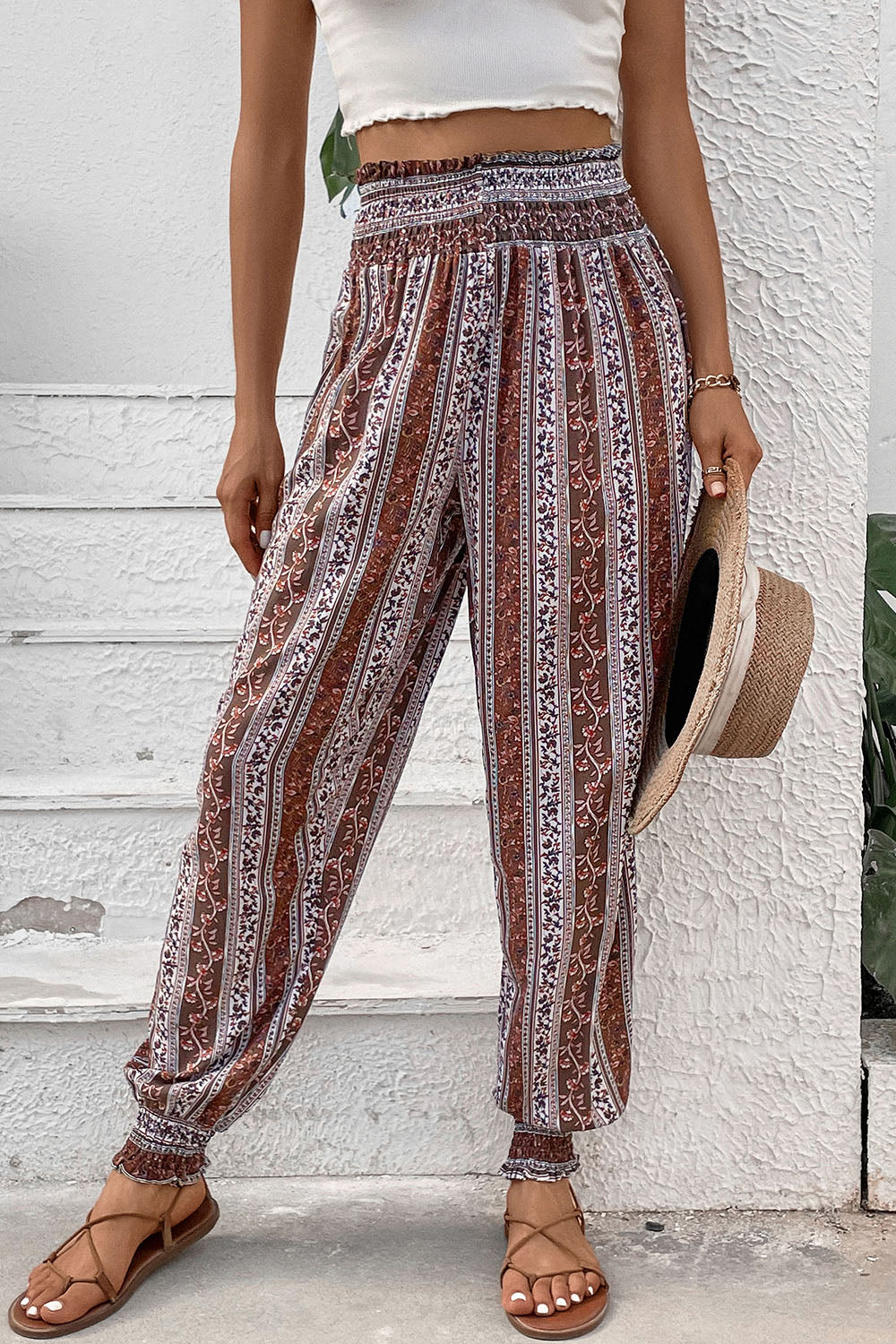 Smocked printed high waist pants, opaque.
