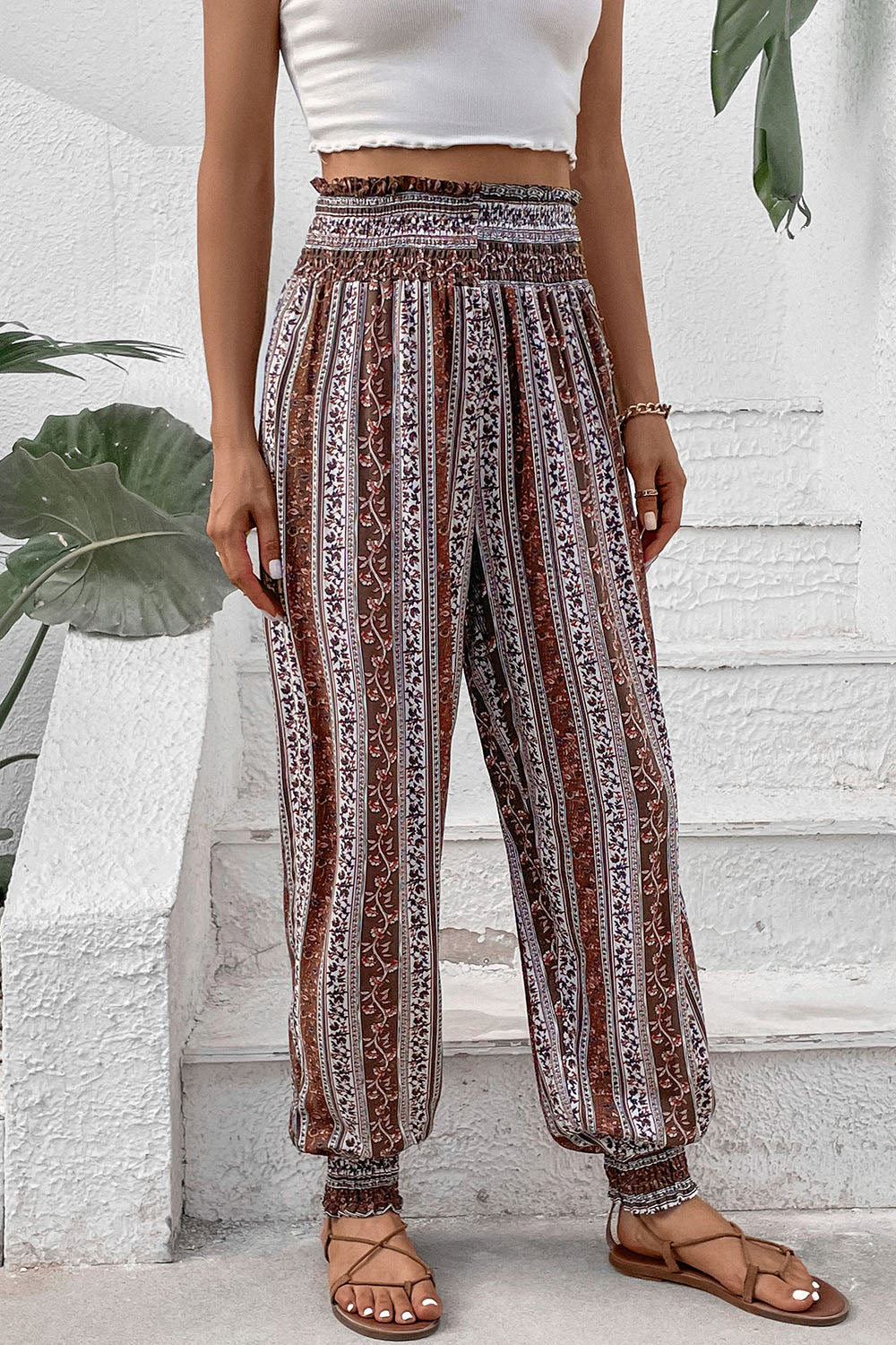 Smocked printed high waist pants, opaque.