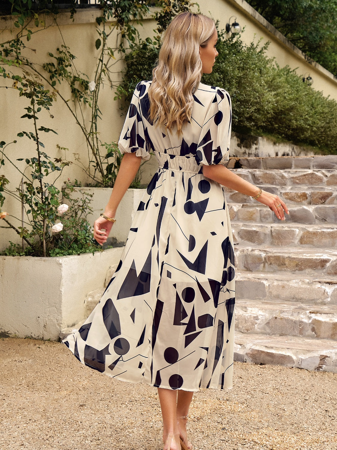 Devine Smocked Printed V-Neck Half Sleeve Midi Dress.