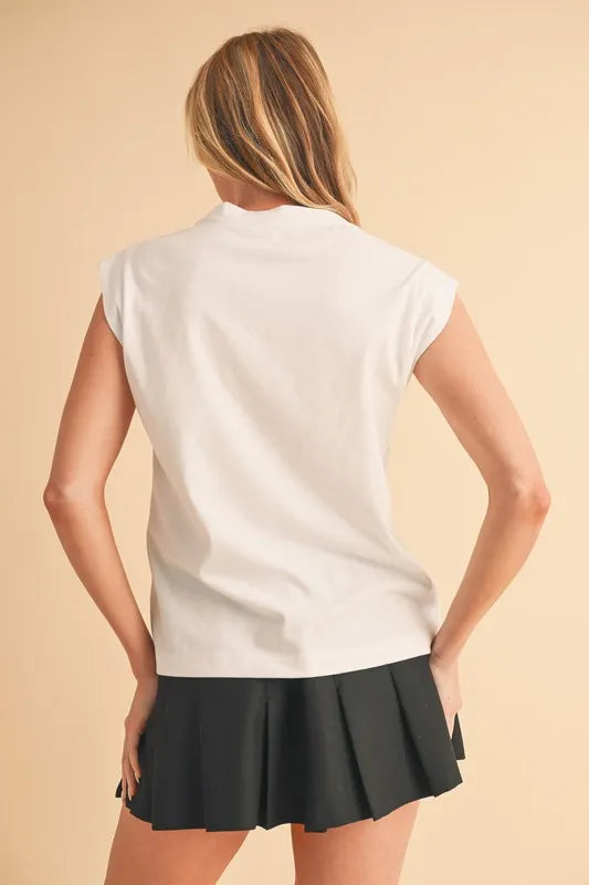 Solid color round neck tank, slightly stretchy.