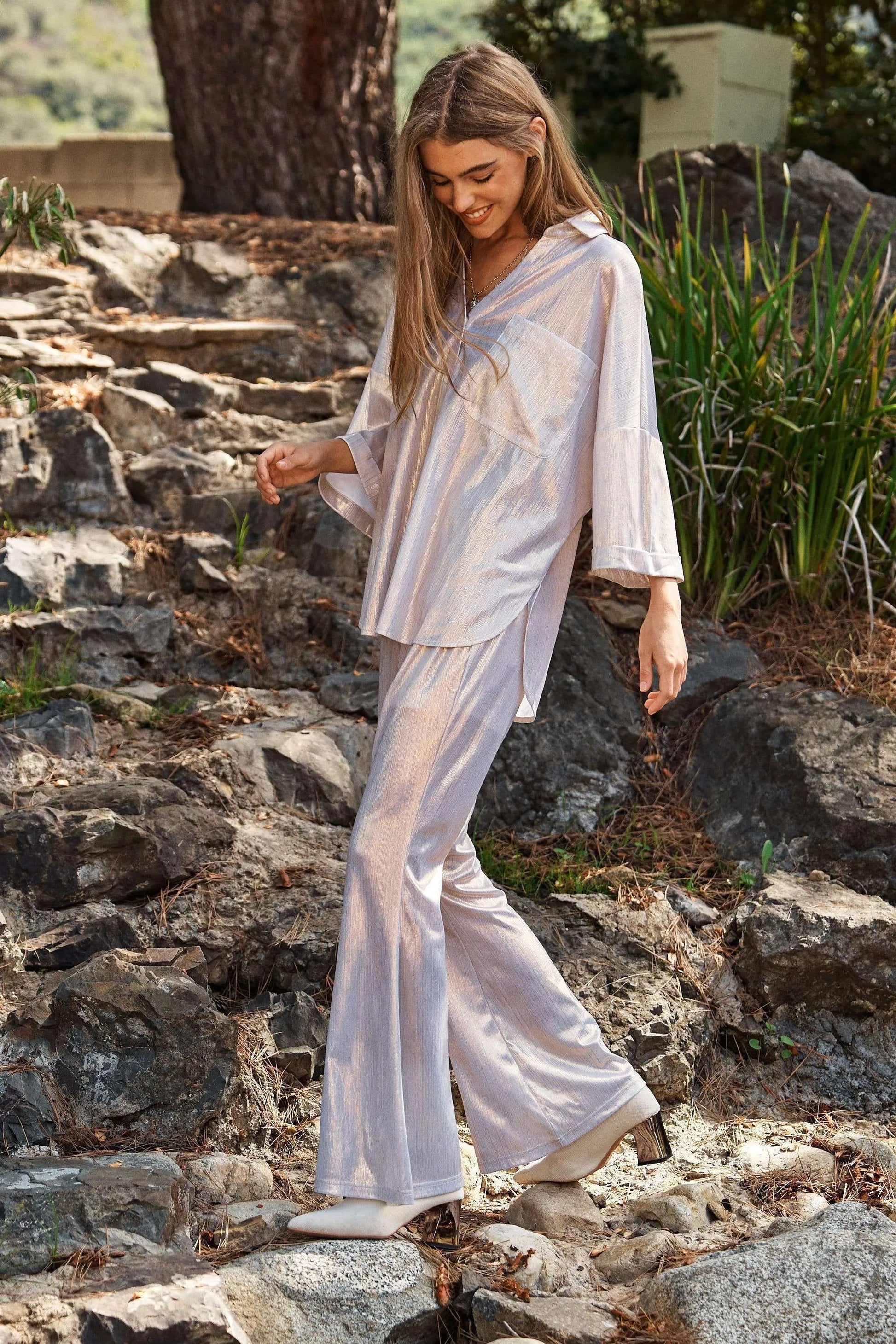 Davi Dani Solid Sparkling Shimmer Pocket Button Front Shirt.
