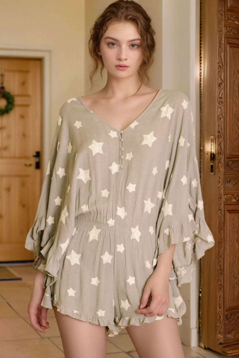 Star Print Crinkle Textured Kimono Ruffle Sleeve Romper.