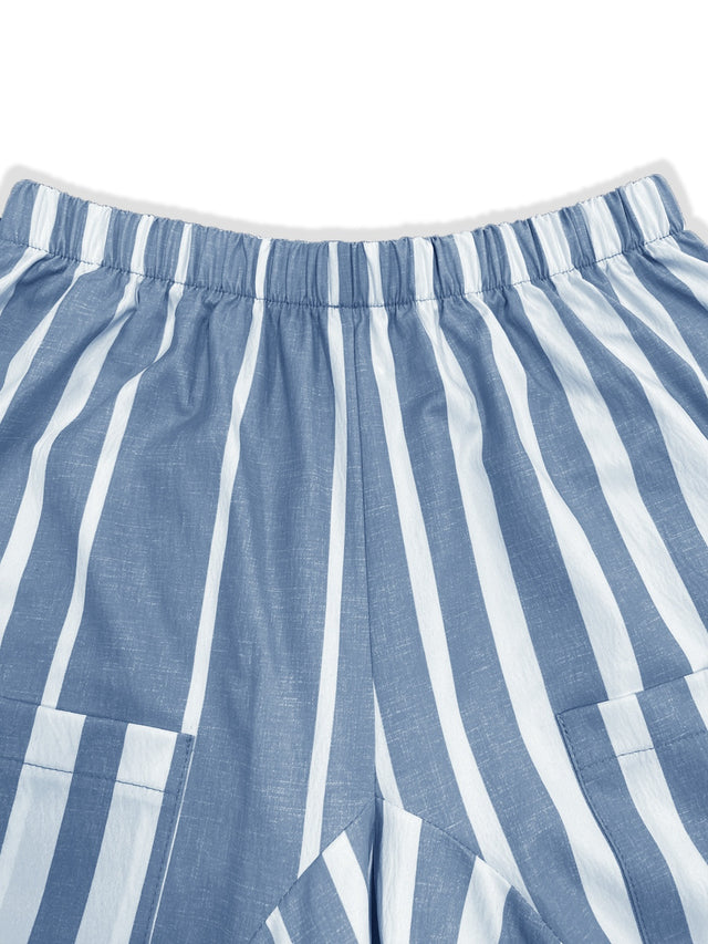 Striped elastic waist wide leg pants with pockets, opaque.