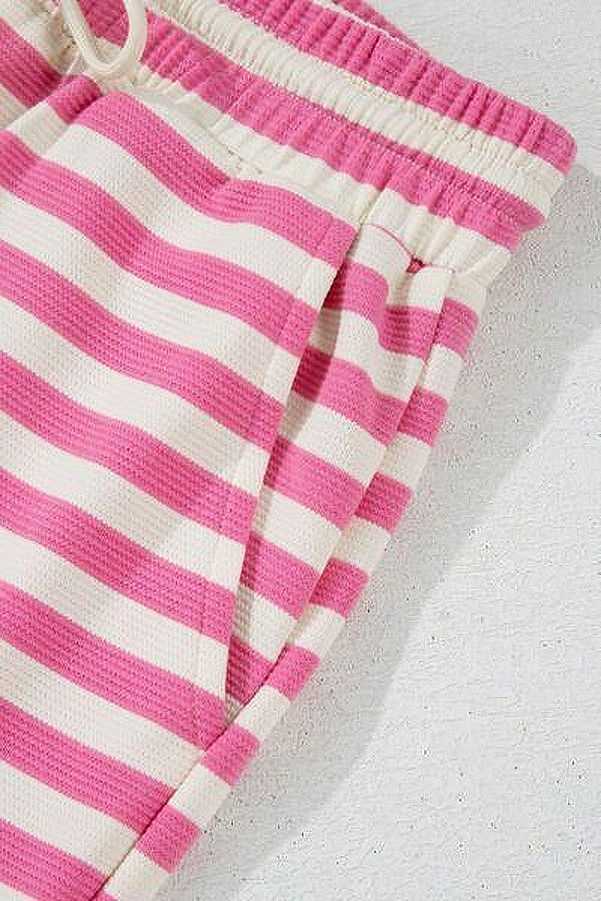 Women's striped round neck t-shirt and drawstring shorts set