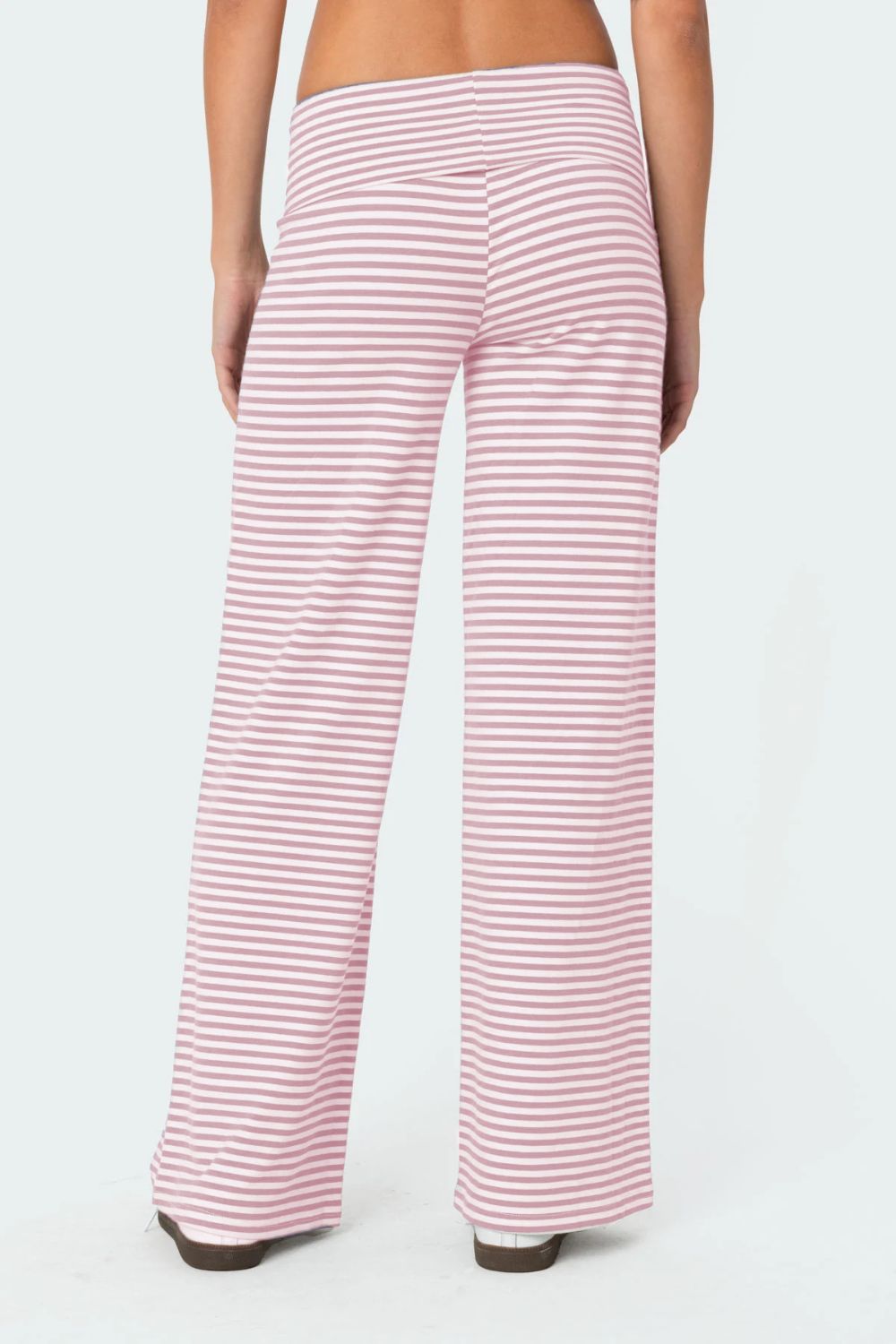 Striped wide leg pants, opaque.