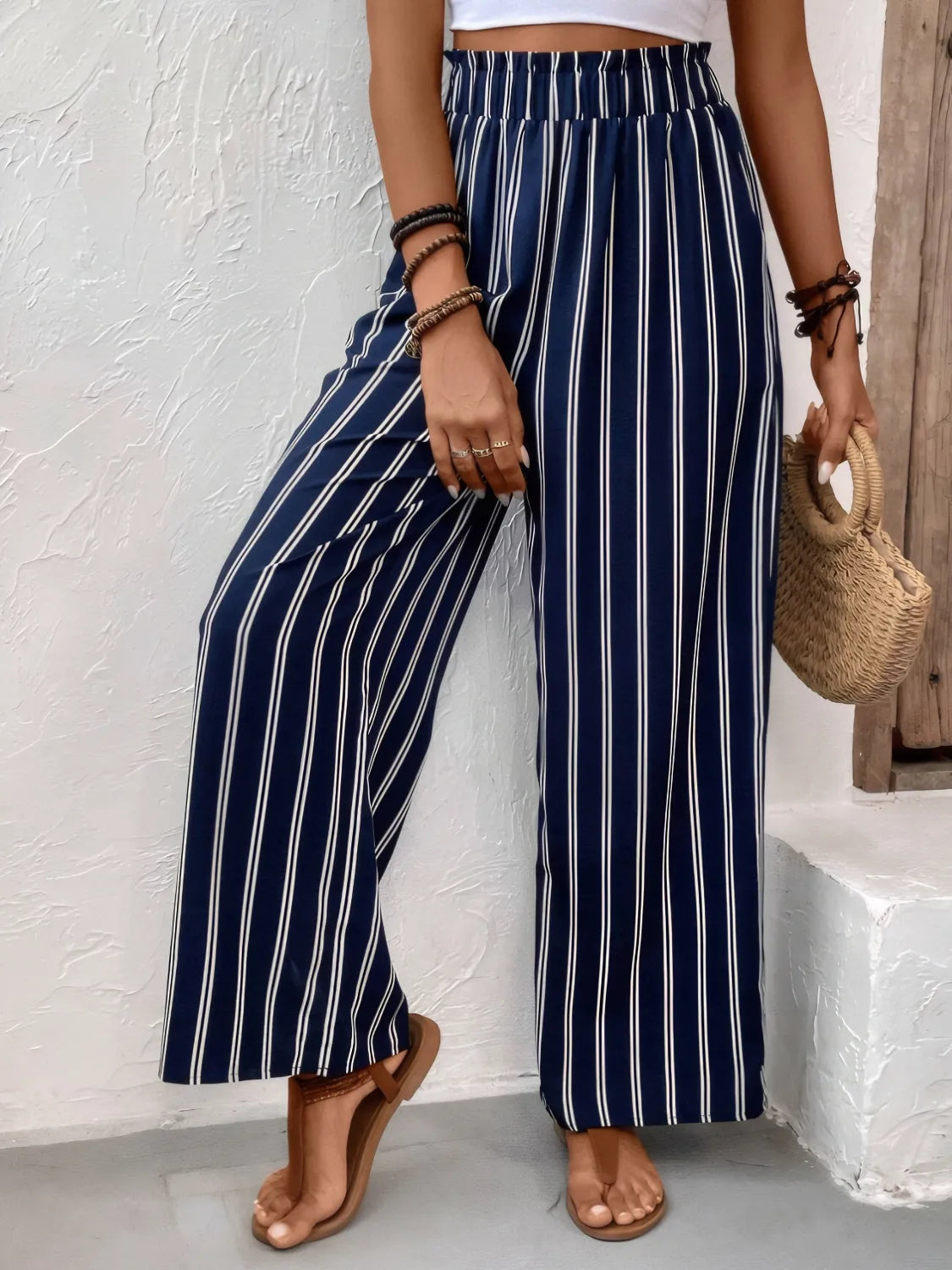 Striped wide leg pants with pockets.