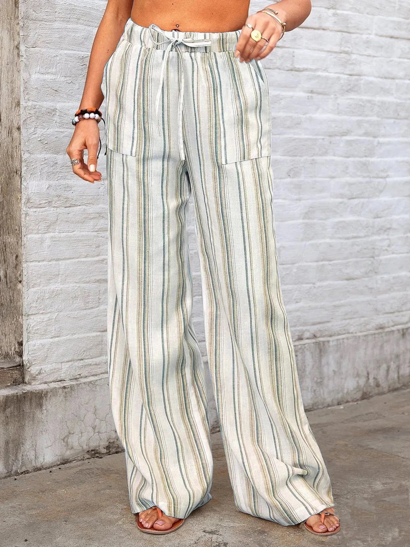 Striped wide leg pants plus size with pockets.