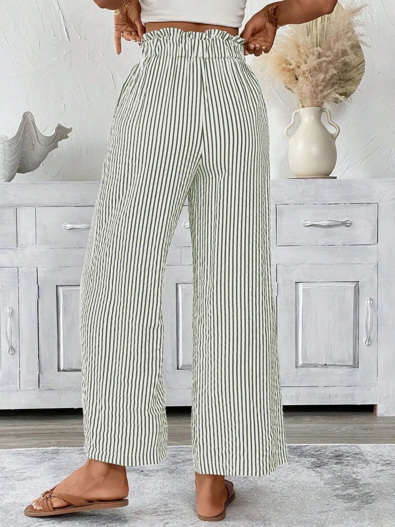 Striped wide leg paper bag pants plus size with tie and pockets.