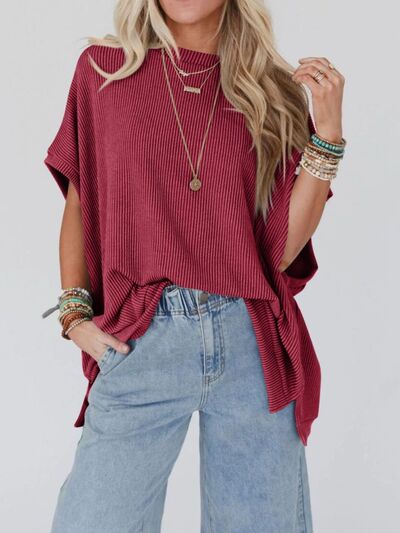 Lovelet Texture Round Neck Short Sleeve T-Shirt.