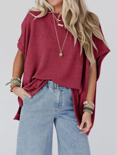 Lovelet Texture Round Neck Short Sleeve T-Shirt.