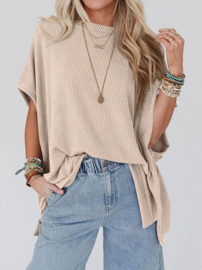 Lovelet Texture Round Neck Short Sleeve T-Shirt.