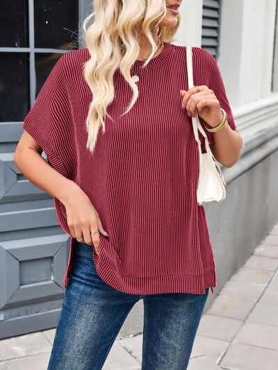 Lovelet Texture Round Neck Short Sleeve T-Shirt.