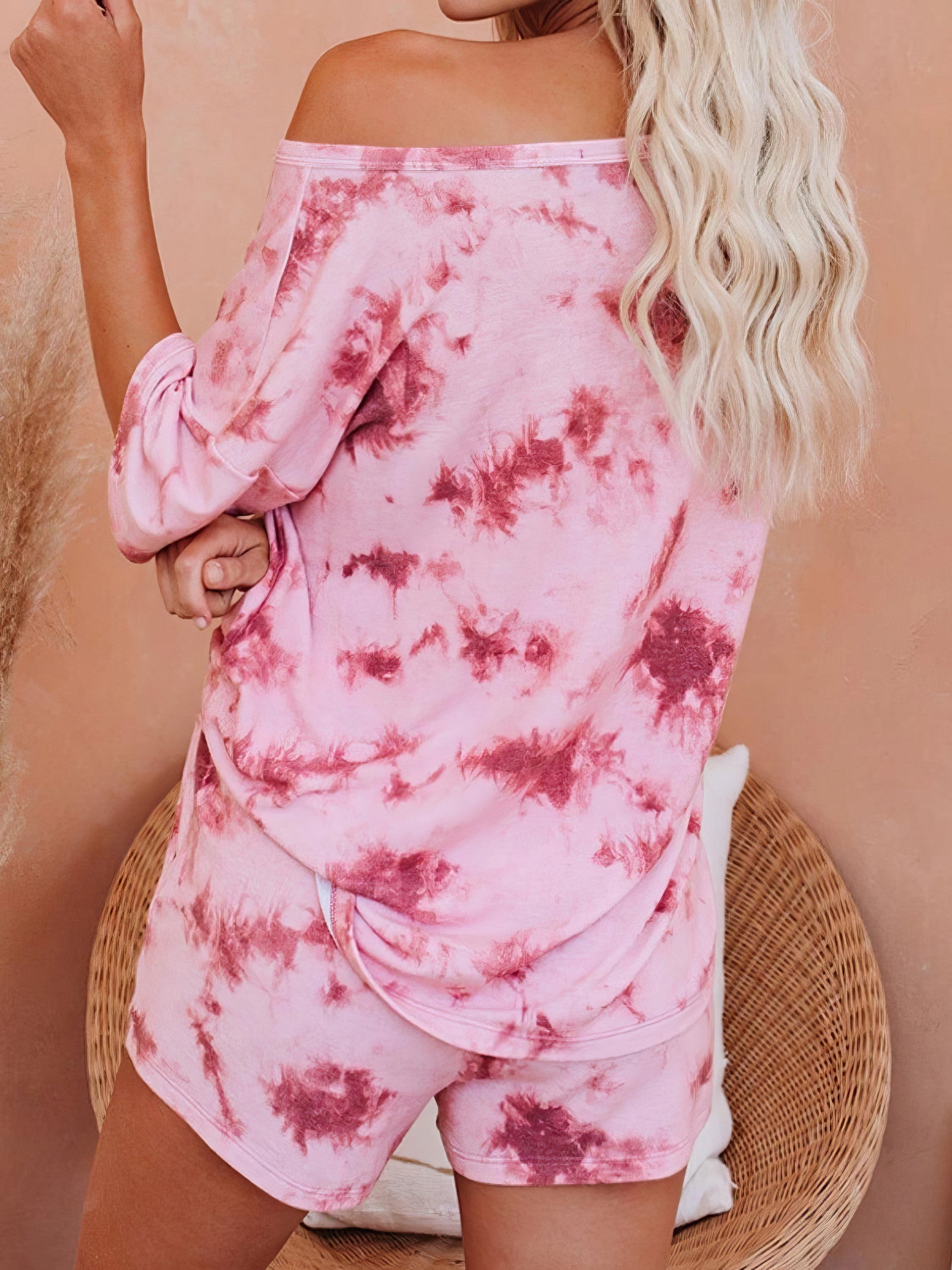 Women's tie-dye half sleeve top and shorts set with drawstring