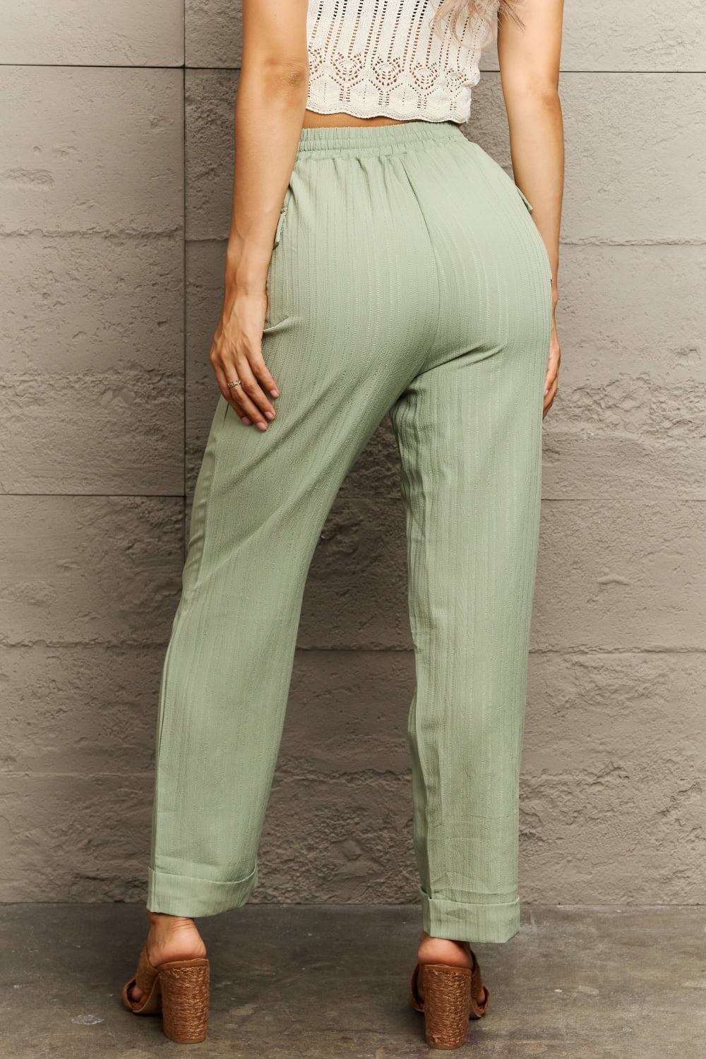 Tie waist long pants, casual style.
