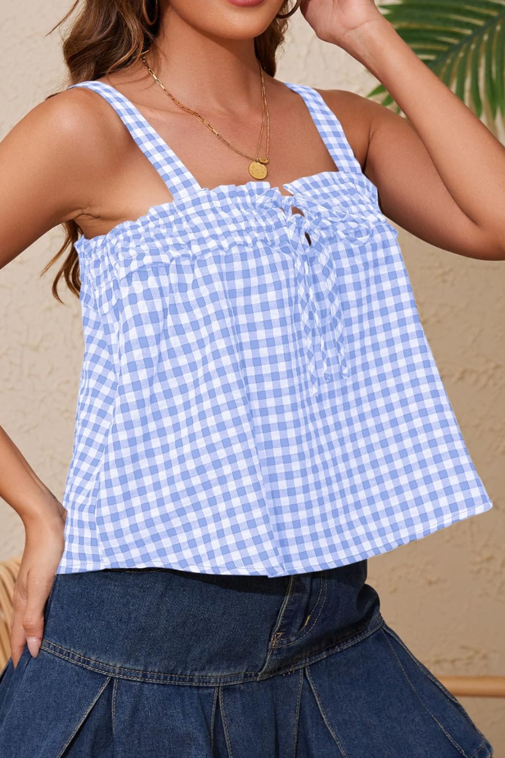 Tied front textured square neck cami, opaque.