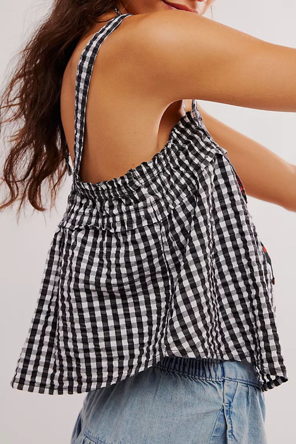Tied front textured square neck cami, opaque.