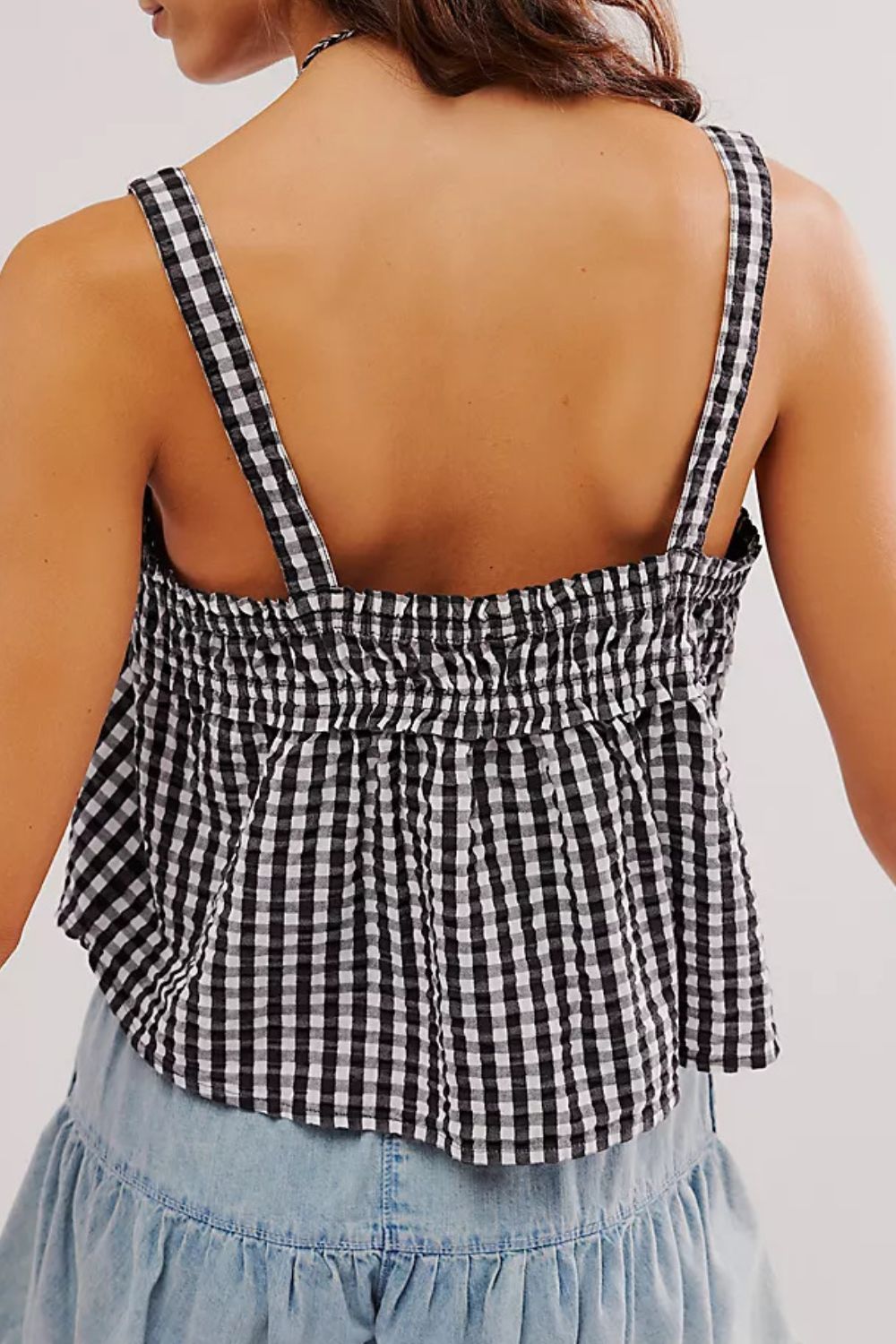Tied front textured square neck cami, opaque.