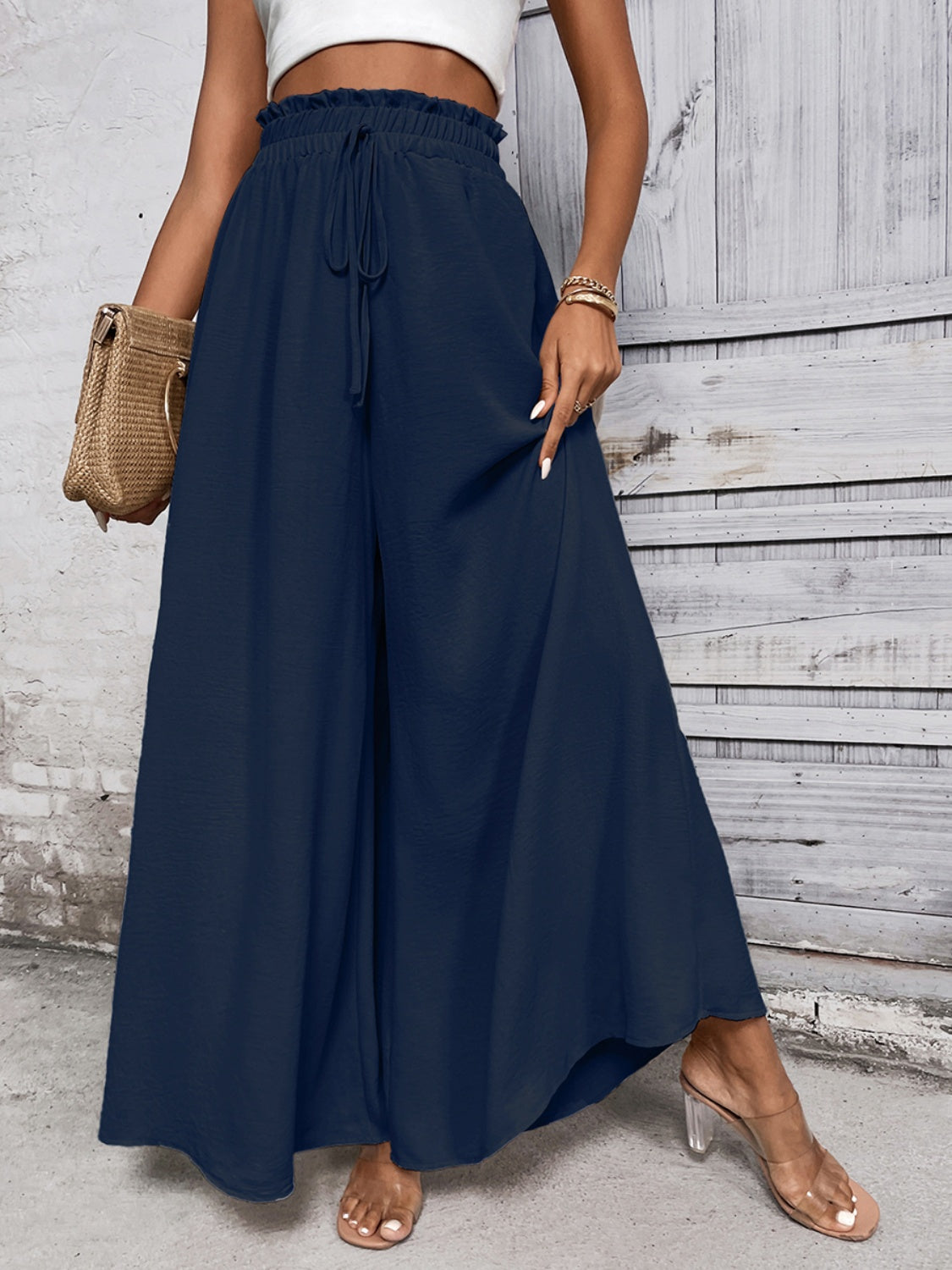 Tied high waist wide leg pants, opaque.