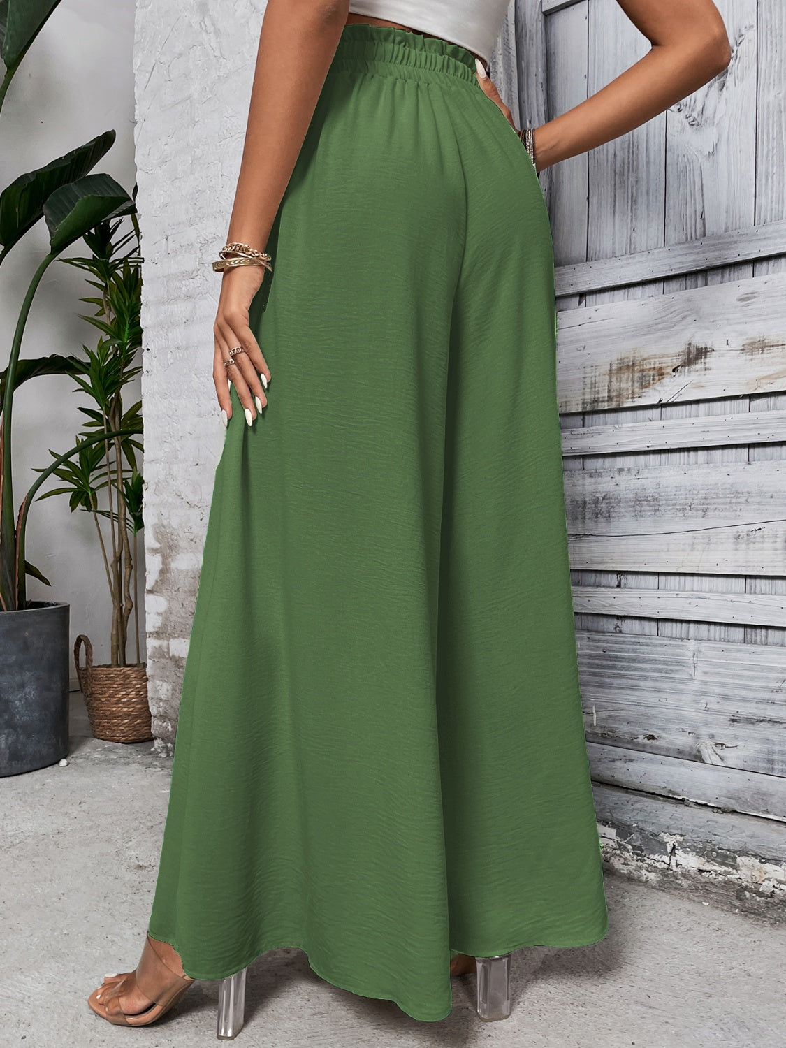 Tied high waist wide leg pants, opaque.