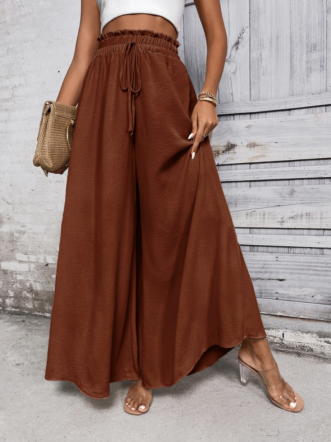 Tied high waist wide leg pants, opaque.